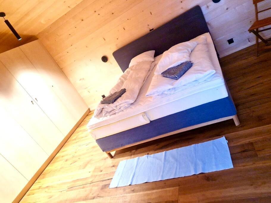 Region De Gstaad - Ultra Modern Apartment- Huge Roof Terrace - Great Views *