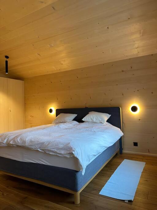 Region De Gstaad - Ultra Modern Apartment- Huge Roof Terrace - Great Views