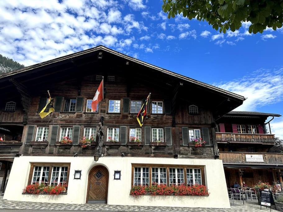 Region De Gstaad - Ultra Modern Apartment- Huge Roof Terrace - Great Views *
